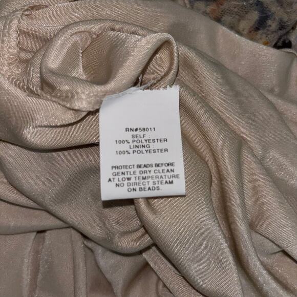 David Meister Gold Sequin Evening Gown Size 4 | Style Z00Y7885 - Picture 13 of 15